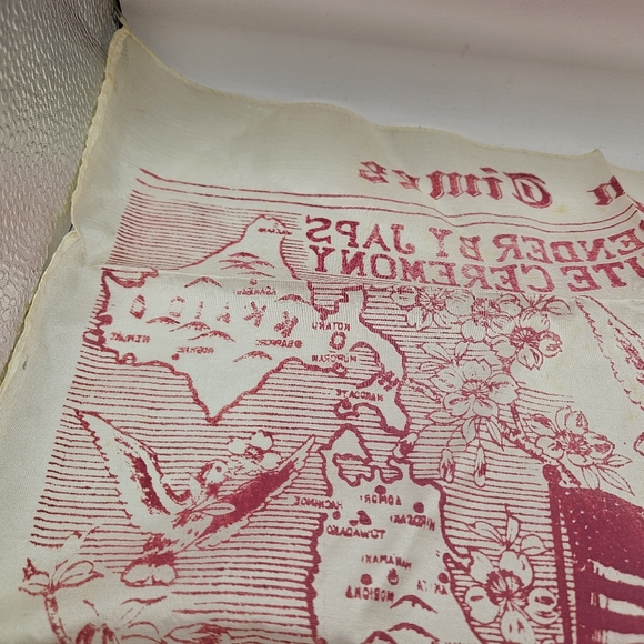 1945 Surrender Of Japan Silk Map Handkerchief Souvenir - Nippon Times 17x17 Used - Picture 10 of 14
